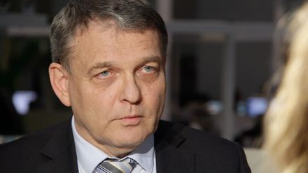 Zaorálek: Český politik se před Čínou neohýbá, musíme ale držet slovo, ČSSD peníze slíbené nemá
