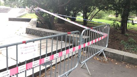 Praha dočasně uzavřela okolí metronomu na Letné