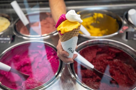 "Experimenty zařazujeme do nabídky jen jednou za čas. Většina lidí je sice ochutná, ale pak si stejně objedná vanilku nebo jahodu," říkají zmrzlináři.