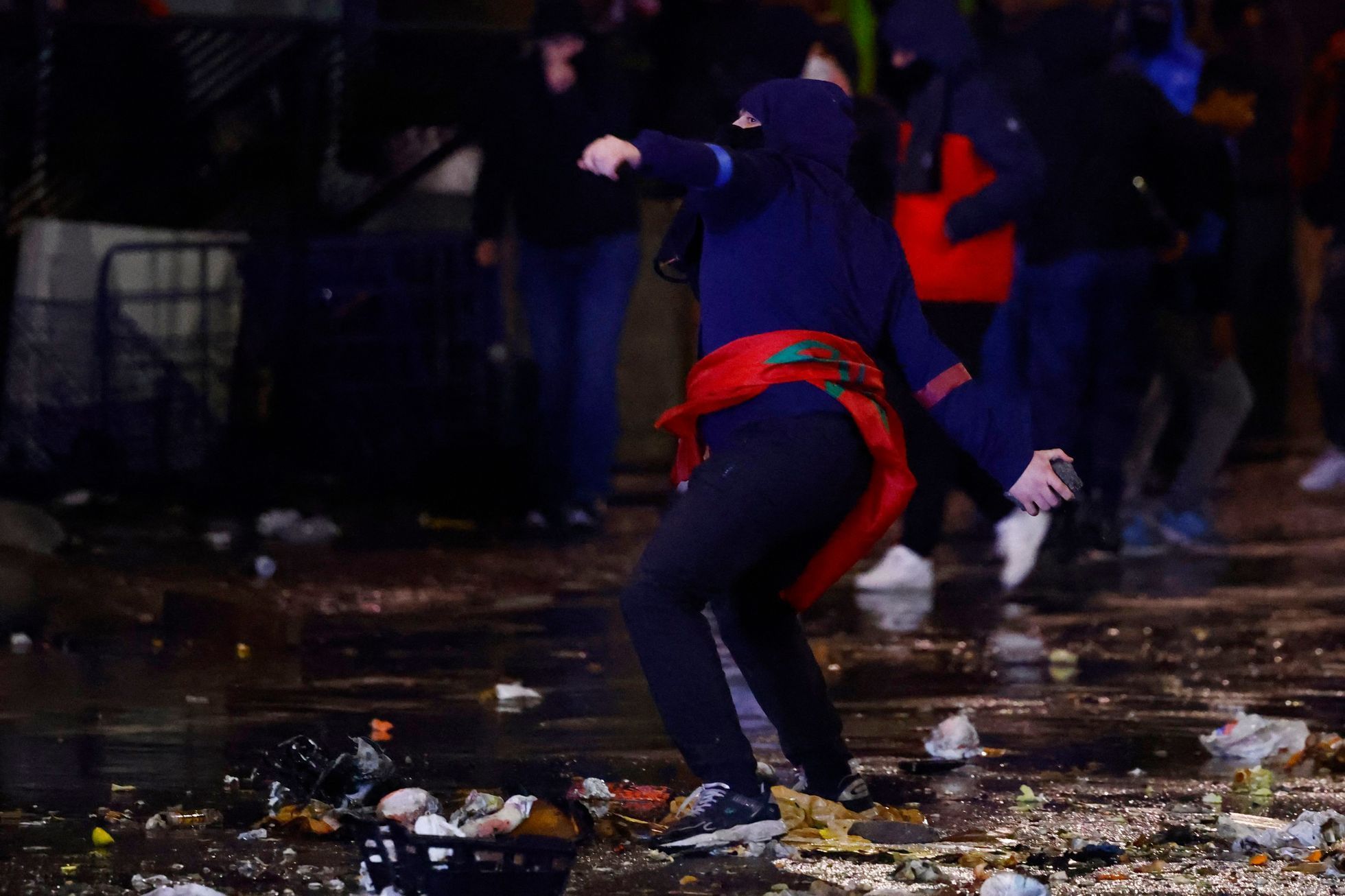 Nepokoje v Bruselu po zápase Belgie - Maroko
