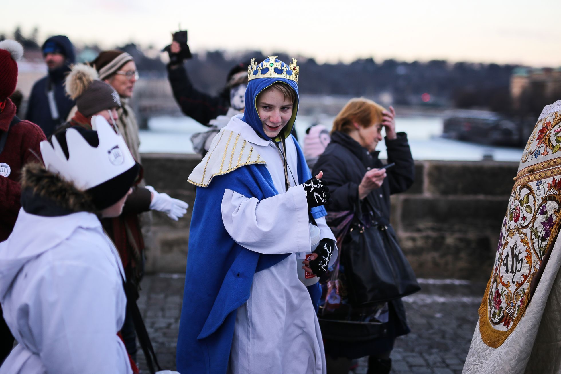 Tříkrálový průvod Prahou s požehnáním Dominika Duky