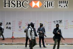 Protestovali jste proti Číně? Půjčku nedostanete, přitvrzují banky v Hongkongu