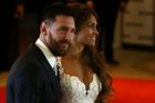 Svatba se konala v hotelovém komplexu v argentinském Rosariu bez církevního obřadu.