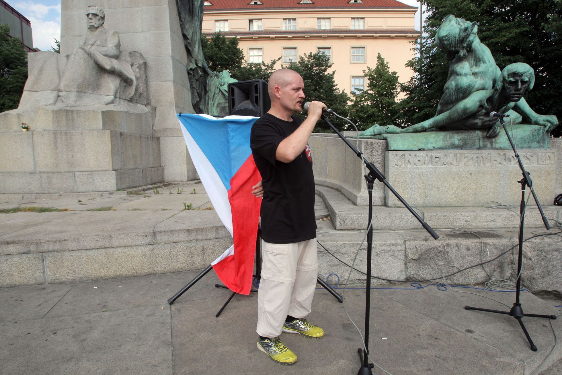 Pochod proti imigračním kvótám