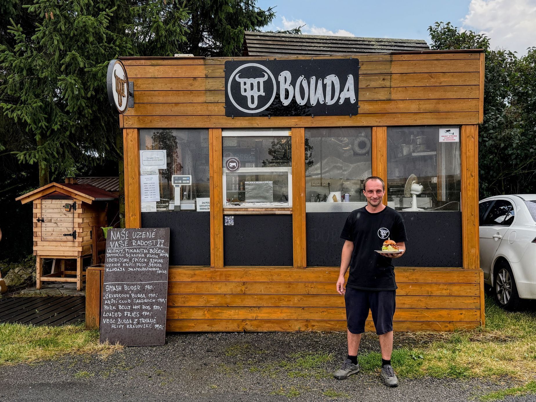 bbq bouda, bistro, bouda, jídlo, vaření, gastronomie, maso, Unhošť, Praha