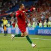 Cristiano Ronaldo slaví gól na 3:3 v zápase Portugalsko - Španělsko na MS 2018