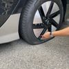Vypouštění pneumatik auta EL značka Praha 6 Navigátorů