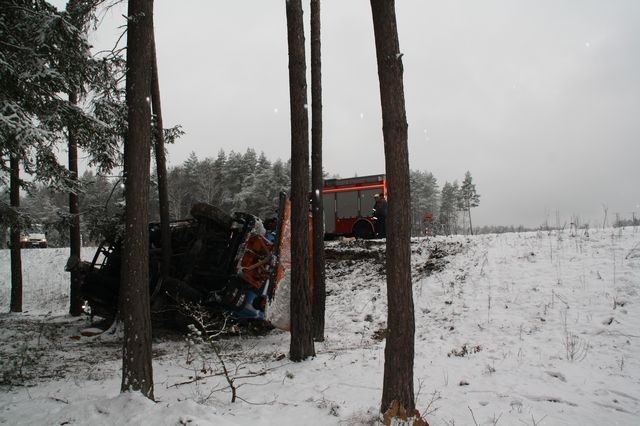 Nehoda sypače u Třemošné na Plzeňsku