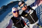 Čeští běžci na lyžích si na ledovci užili první sníh