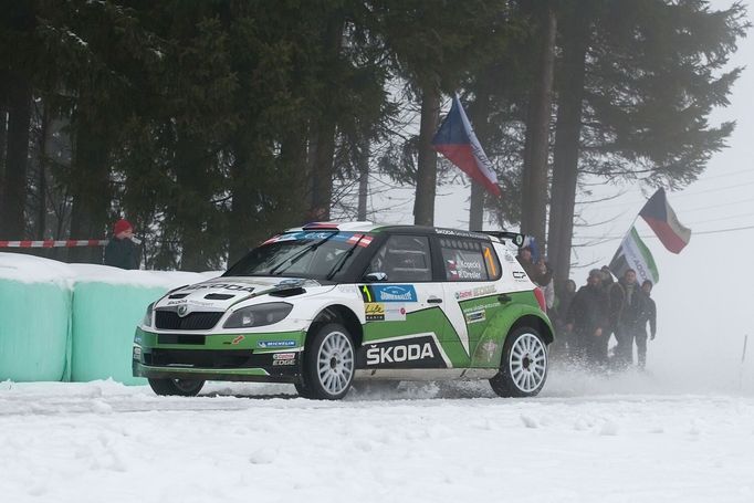 Jan Kopecký začal evropský i český šampionát vítězstvím na rakouské Jänner Rallye konaná v blízkosti českých hranic.