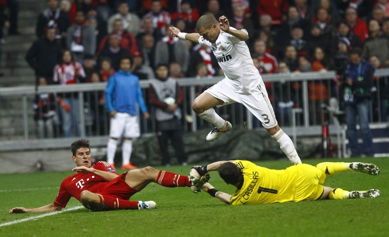 Liga mistrů: Bayern - Real (Gomez, Casillas, Pepe)