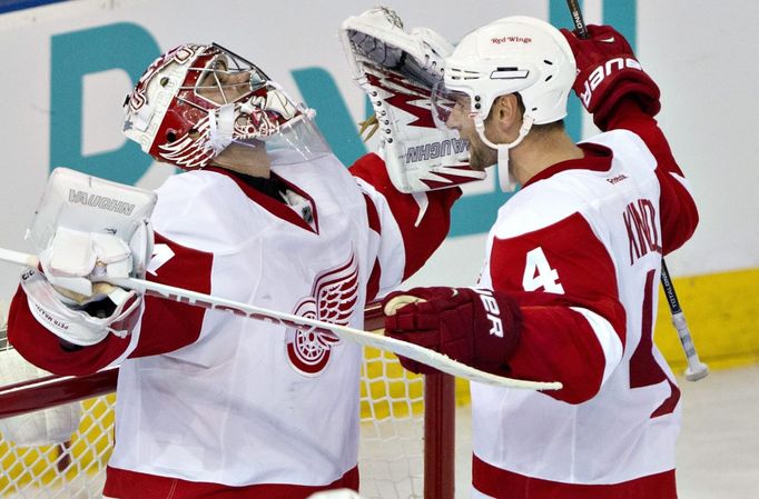 NHL - Edmonton vs. Detroit (Petr Mrázek a Jakub Kindl)