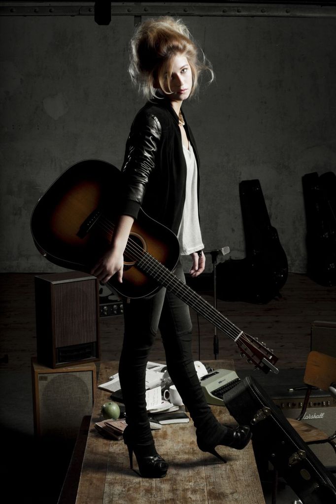 Selah Sue