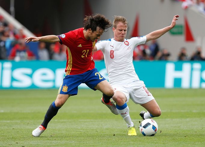 Euro 2016, Česko-Španělsko: David Limberský - David Silva