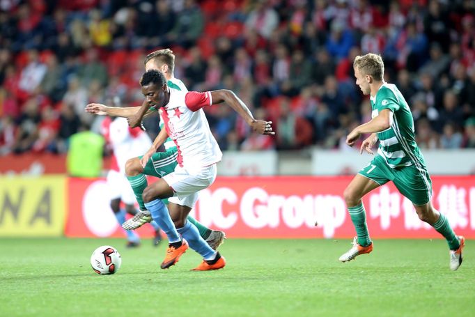 Ibrahim Benjamin Traoré v ligovém zápase Slavia - Bohemians 1905