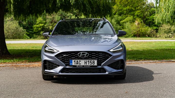 Kia ze Žiliny končí, jak je na tom Hyundai z Nošovic? Nová akční verze i30 láká cenou