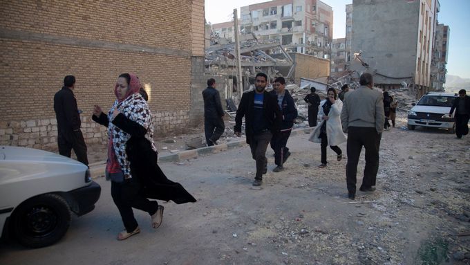 Zemětřesení v Íránu a Iráku loni v listopadu.
