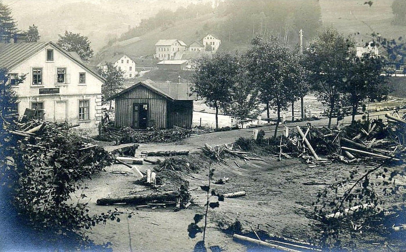 protržená přehrada na bílé desné jizerské hory