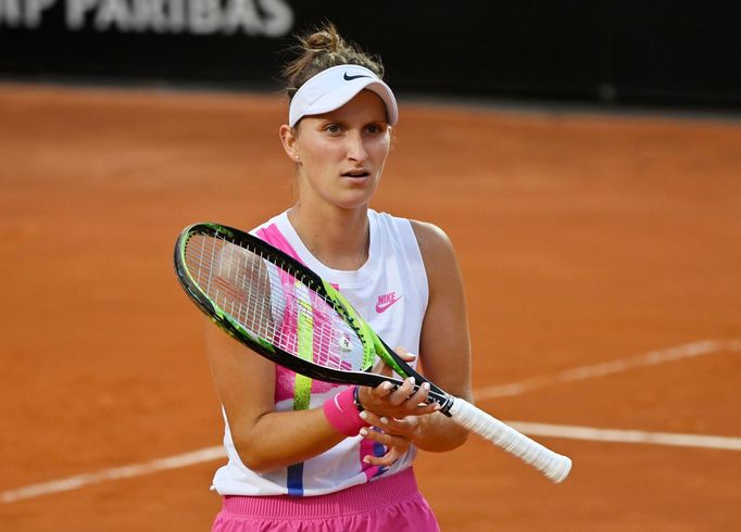 Markéta Vondroušová v semifinále tenisového turnaje v Římě 2020.