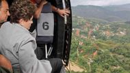Nová brazilská prezidentka Dilma Rousseffová vyhlásila od soboty třídenní státní smutek.