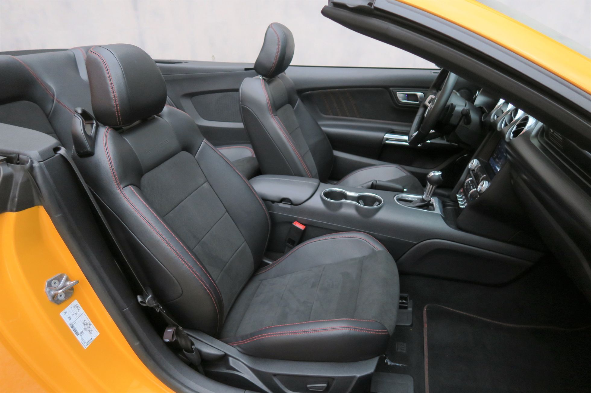 Ford Mustang Convertible California Special 2022