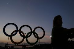 Letní olympiádu bude v roce 2024 hostit Paříž, o čtyři roky později Los Angeles