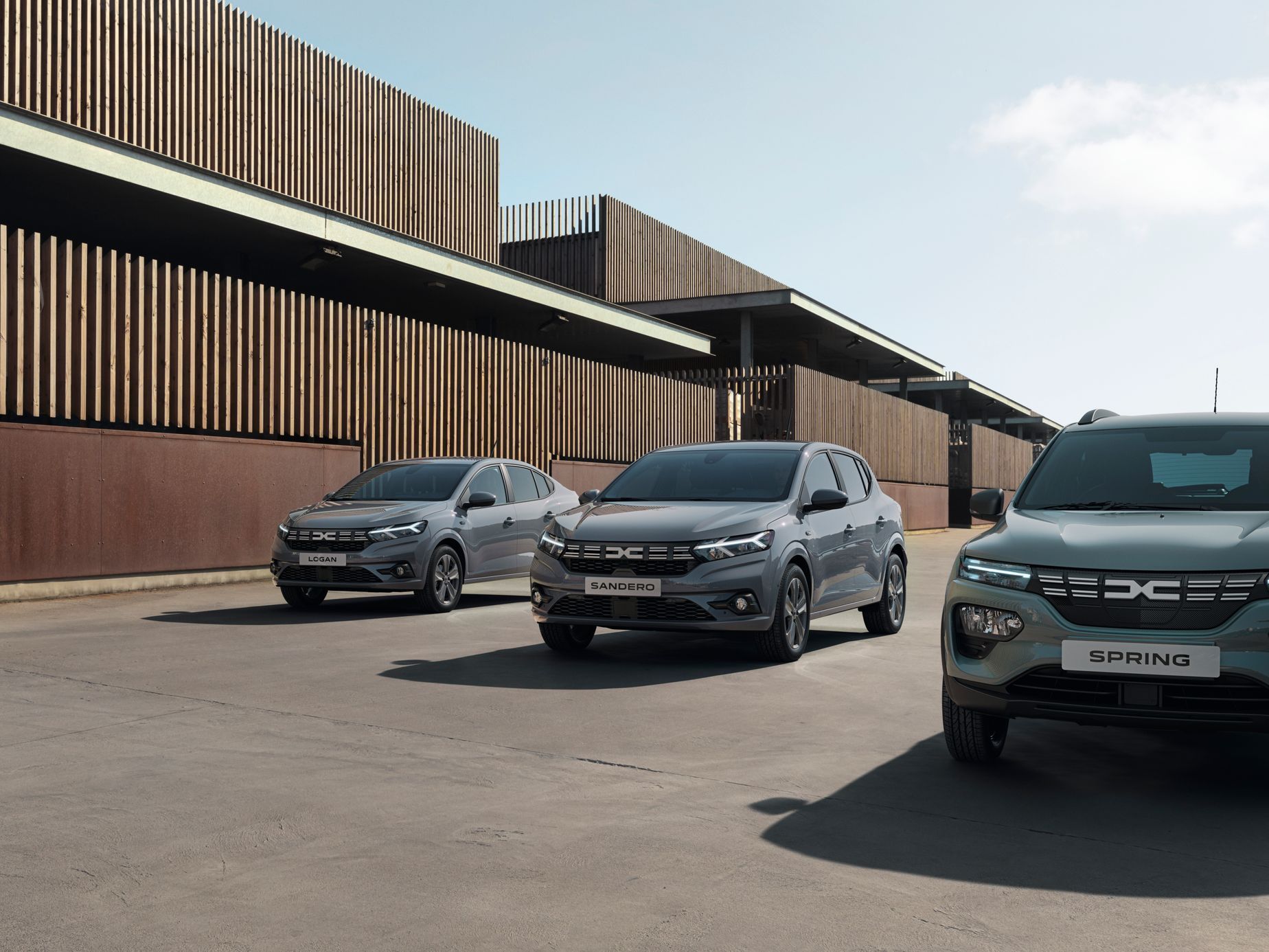 Dacia facelift nové logo modelová řada