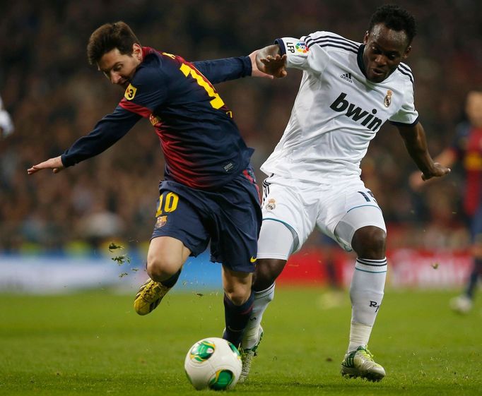 Real Madrid - FC Barcelona: Michael Essien -  Lionel Messi