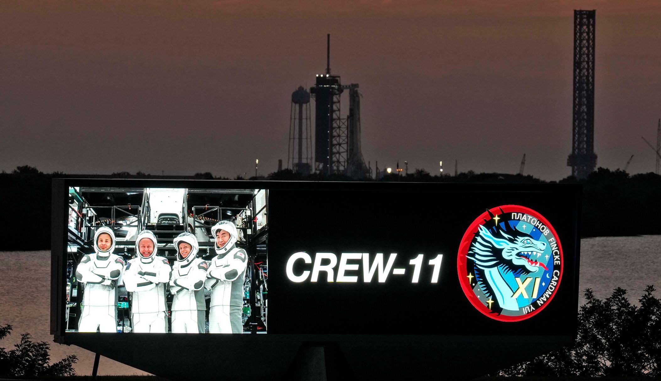SpaceX, ISS, Dragon, Roskosmos, NASA