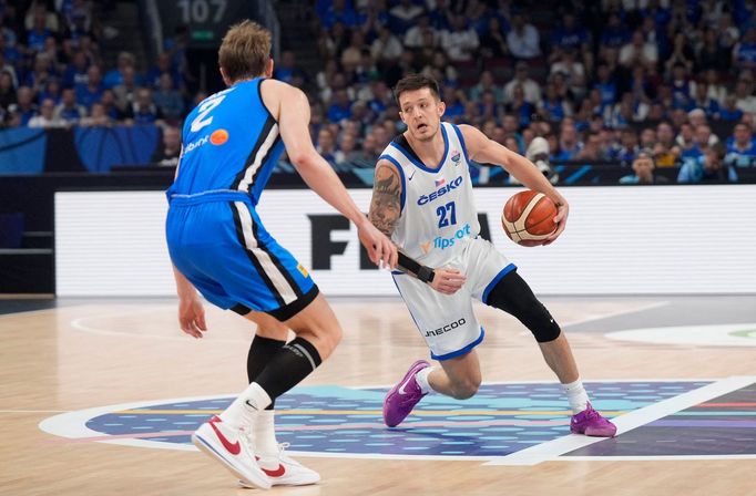 Vít Krejčí v zápase ME v basketbalu 2025 proti Estonsku