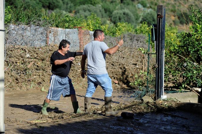 Záplavy na Sicílii v obci Casteldaccia kousek u Palerma, listopad 2018