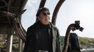 Alfred Molina jako Doctor Octopus.