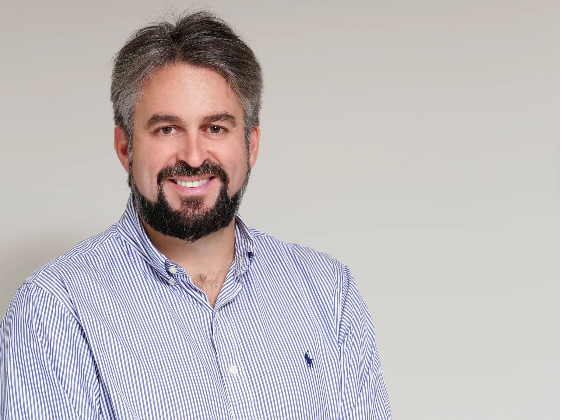 Generální ředitel T-Mobile José Perdomo Lorenzo.