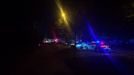 Policie vyšetřuje večerní střelbu na pražském Jarově. Jeden člověk zemřel, vyšetřovatelé zadrželi policistu.