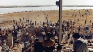 Start mise Apollo 11 sledovalo na místě přes milion diváků, včetně viceprezidenta Spira Agnewa a bývalého prezidenta Lyndona Johnsona. Další desítky milionů pak byly doma u televize.