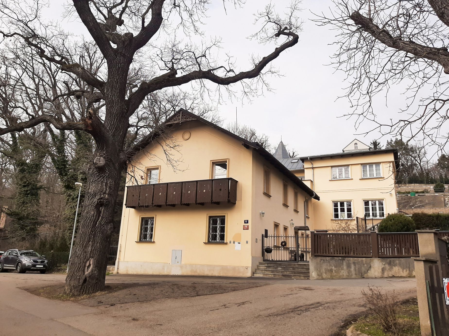 Někdejší hostinec U Zlatého bažanta.