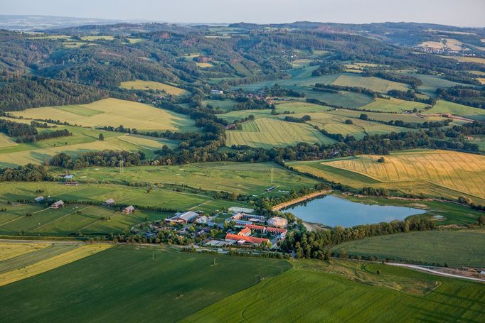 Resort Čapí Hnízdo na leteckém snímku, který byl pořízený 10. 6. 2022.