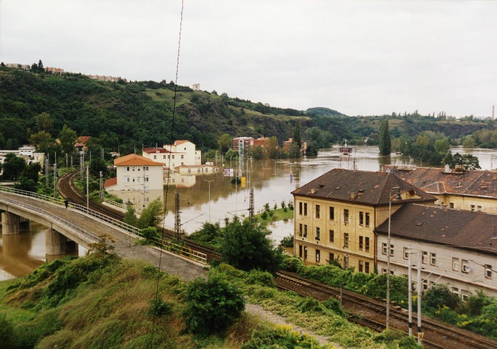 povodeň praha 2002