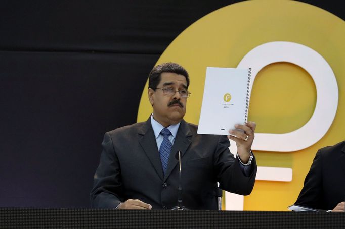 Venezuelský prezident Nicolás Maduro spouští kryptoměnu Petro.