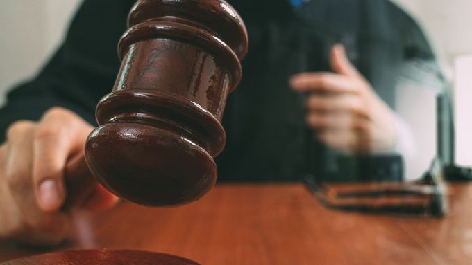 Soud Potvrdil Devitilety Trest Pro Uprchleho Rusa Ktery Zavinil Smrtelnou Nehodu Aktualne Cz Soud Potvrdil Devitilety Trest Pro Uprchleho Rusa Ktery Zavinil Smrtelnou Nehodu Aktualne Cz