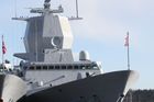 Norská fregata se srazila s tankerem při návratu ze cvičení NATO, hrozí jí potopení