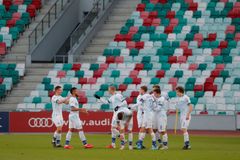 Žádný záznam, ale ŽIVĚ: Podceňovaná Slavia udržela vedení 2:1, loňský mistr padl