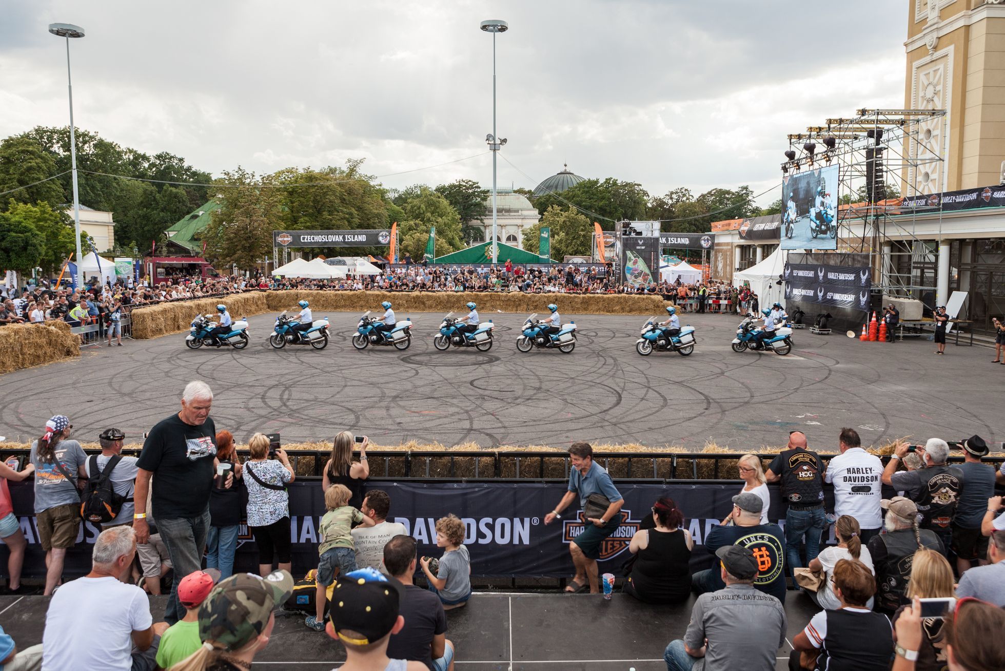 Oslava 115. výročí Harley-Davidson v Praze