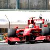 Kimi Raikkonen s Ferrari při tréninku na Velkou cenu Monaka