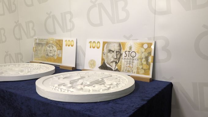 Česká národní banka vydá 130 kg těžkou zlatou minci