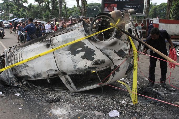 Tragédie na zápase indonéské fotbalové ligy Arema - Persebaya Surabaya