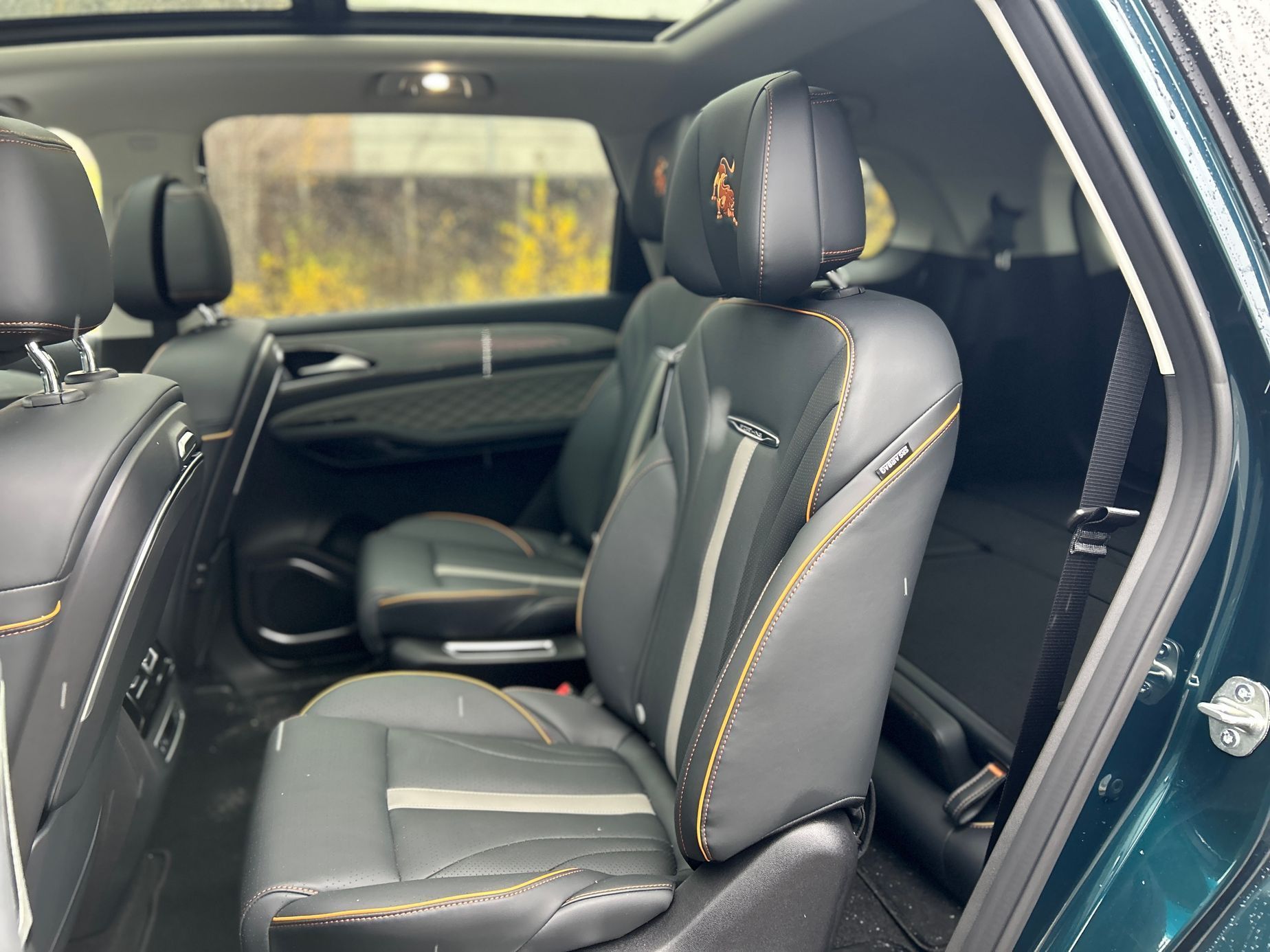 Dongfeng U-Tour hybrid