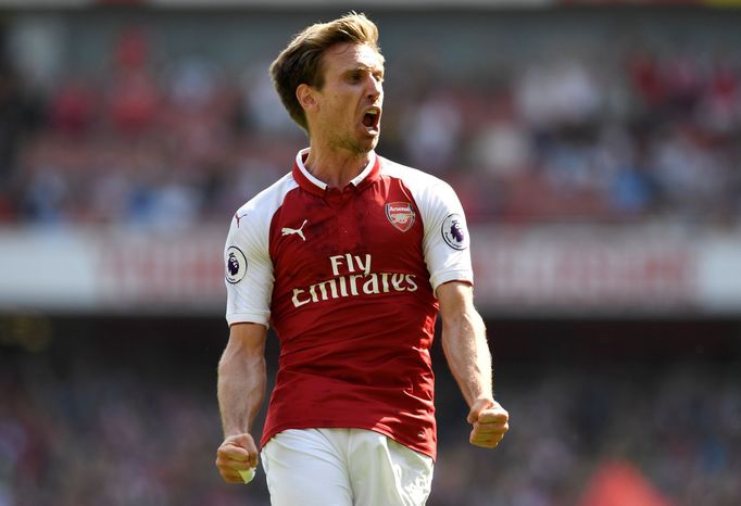 Nacho Monreal slaví gól Arsenalu