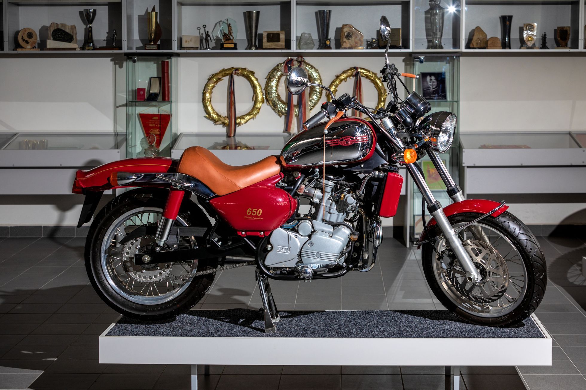 Jawa 650 Limited edition aukce/muzeum