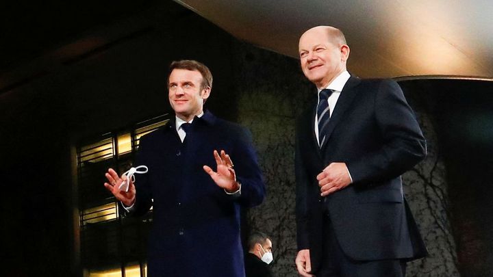 Macron vede kritiku Putinova Ruska. Naopak Němci jsou téměř neviditelní; Zdroj foto: Reuters